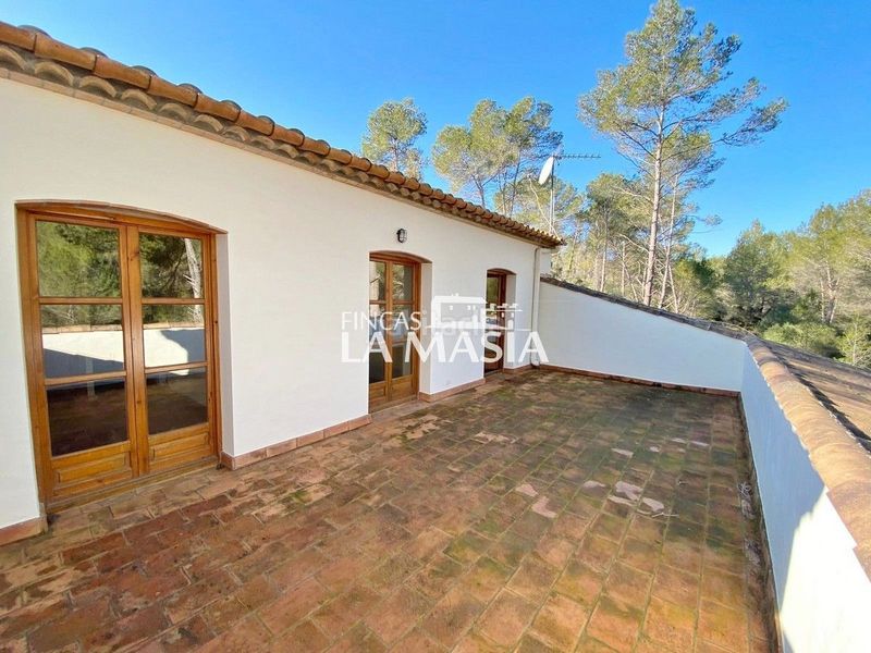 Foto f58dc72f-c4ff-488b-af74-5cb45eee70ab. Casa amb calefacció piscina a Olivella