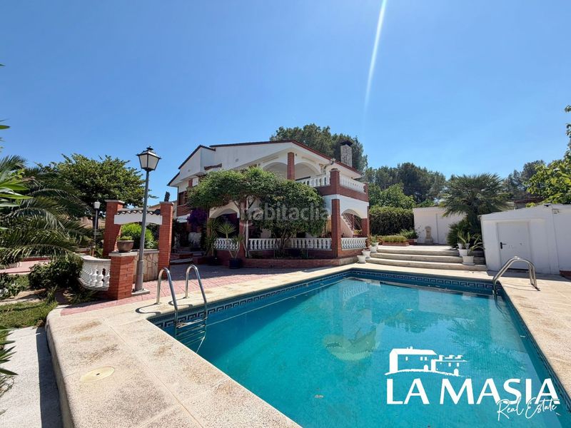 Foto c60f440d-2ea5-4f26-85d5-7db9c5e70015. Casa amb calefacció piscina a Olivella