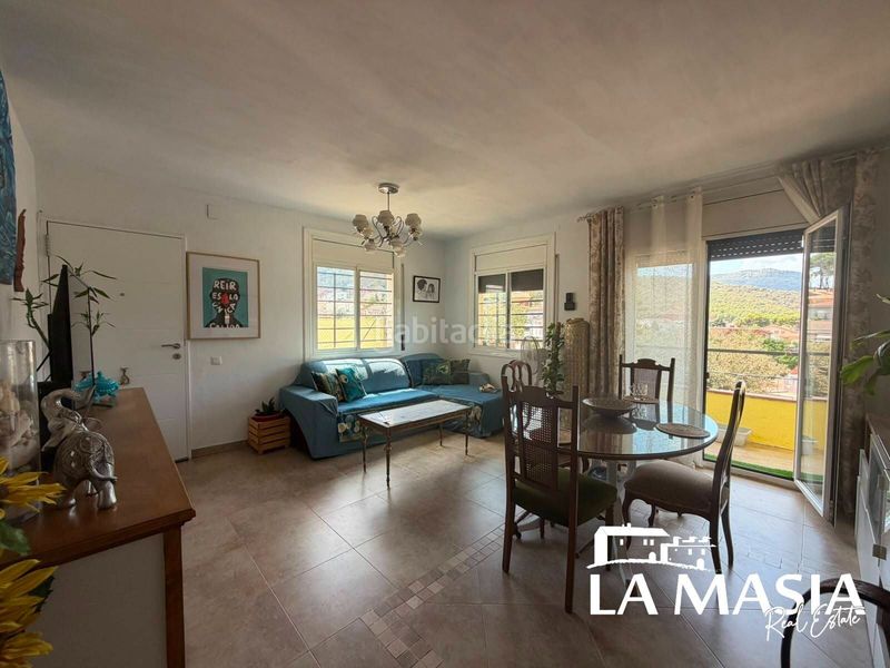 Foto 2058a0ff-6ca3-458e-b36a-efb8477f2bed. Casa amb piscina a Canyelles