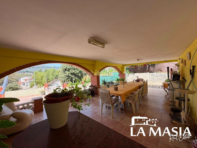 Foto 5b460fba-945a-4e92-abb3-44a5ca5662a1. Casa amb piscina a Canyelles