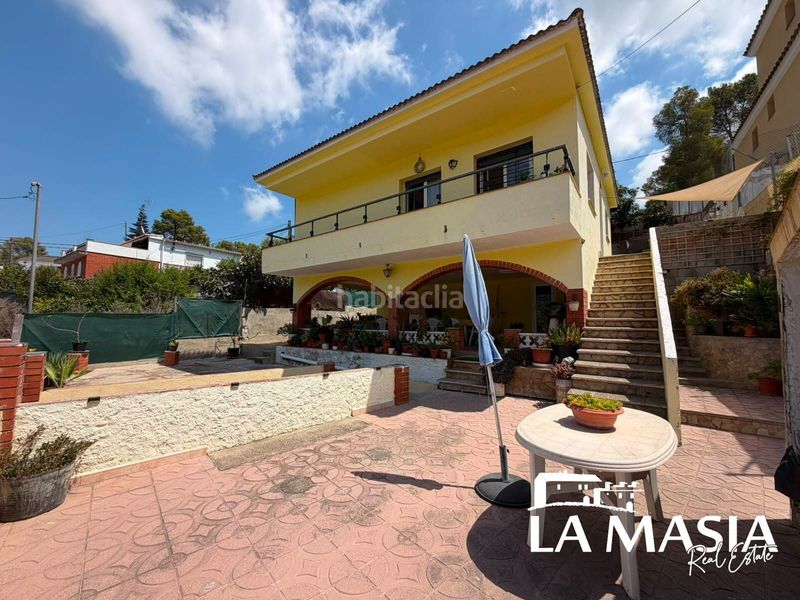 Foto 799a26b6-4ad3-4ba4-8012-2176746b1152. Casa amb piscina a Canyelles