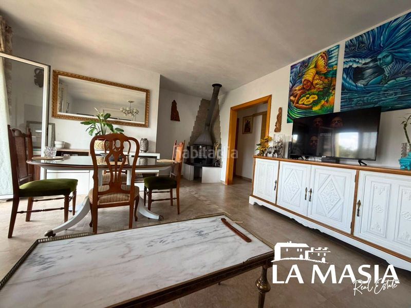 Foto b20cdcb6-433f-4058-b882-ccb42bf4c7a9. Casa amb piscina a Canyelles