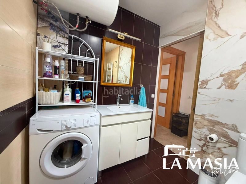Foto c1e0c95c-7e7a-4f47-8fb6-fc277437a395. Casa amb piscina a Canyelles