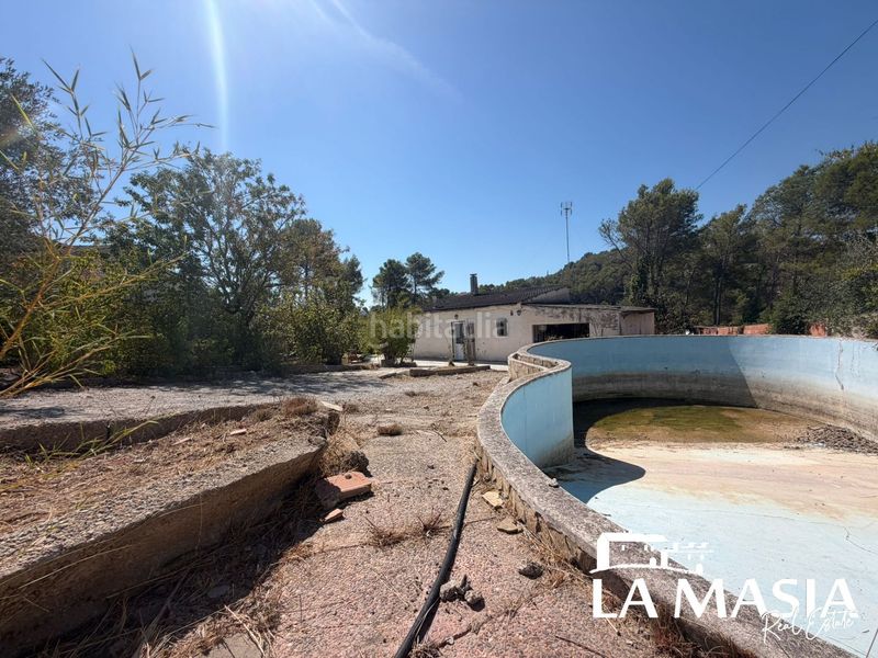 Foto 46745fde-a51f-4d9b-9a27-c15ff130a5a7. Casa  con parcela plana y vistas al parque natural del garraf en can suria, en Olivella
