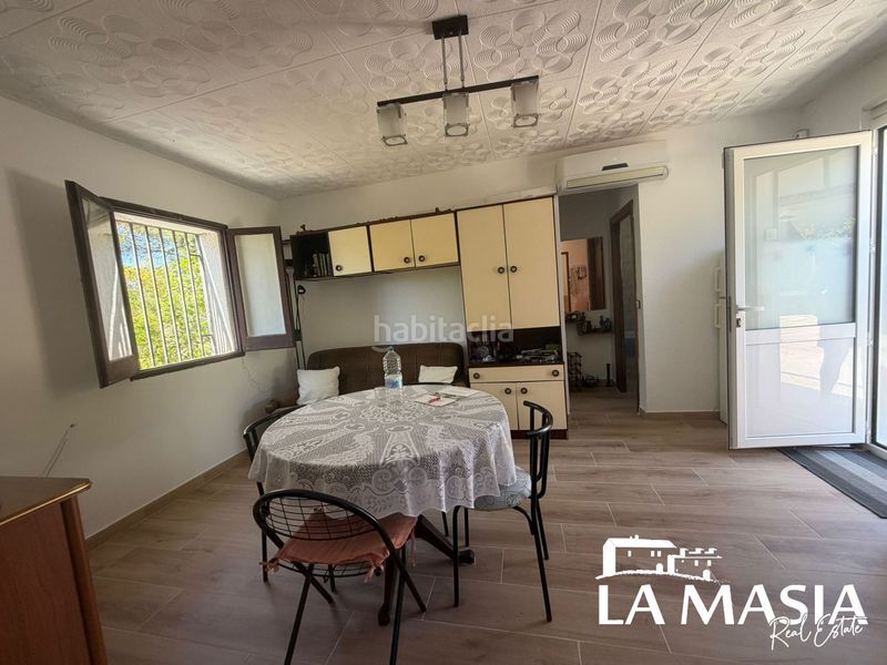 Foto d6d6bc9f-aef2-4952-b9c5-e42bfa1a7356. Casa  con parcela plana y vistas al parque natural del garraf en can suria, en Olivella