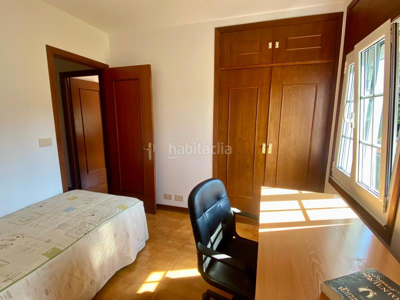 Foto bd993ffc-11b4-4cf7-9dd1-f1b21fff04ce. Casa con camino riscaldamento parcheggio in Dorneda Oleiros