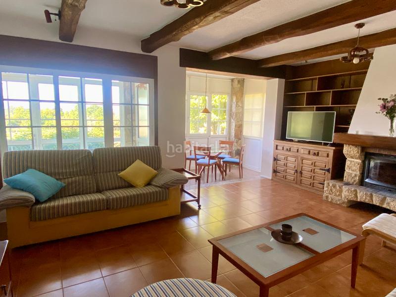 Foto cafc3f3c-7364-4b16-b621-206952dfc322. Casa con camino riscaldamento parcheggio in Dorneda Oleiros
