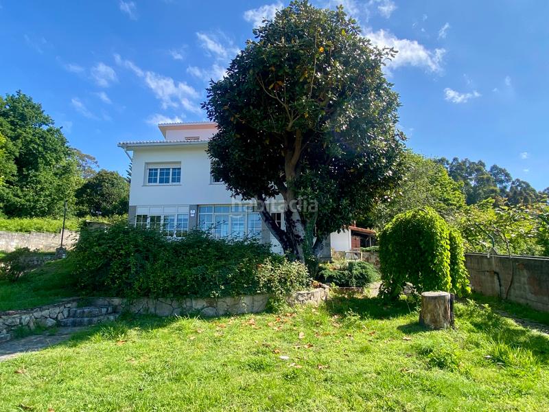Foto f03157ae-4812-4e07-8aed-d982321f71a0. Casa con camino riscaldamento parcheggio in Dorneda Oleiros