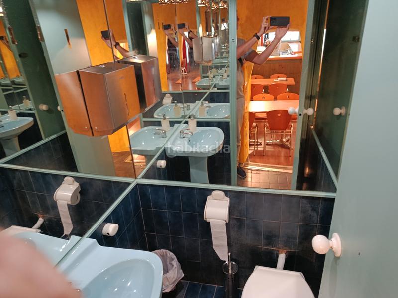 Foto 621302e1-f9ba-48de-a5bd-0a7820d7639b. Traspàs local comercial amb calefacció a La Verneda - La Pau Barcelona