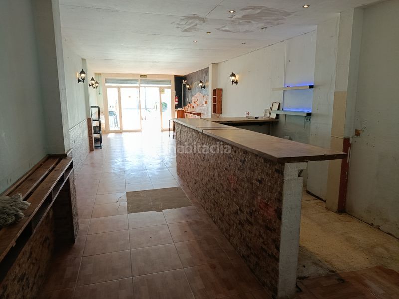 Foto 857972db-c535-43ff-8e78-6e07bf562aa7. Traspaso local comercial traspaso restaurante con terraza 50 pax y vistas al mar. en Cubelles
