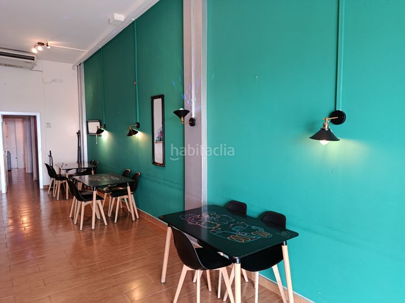 Foto 34050c53-10d9-42bd-bd5d-fc7c4078b987. Traspaso local comercial traspaso muy bajo en zona prime en Cubelles