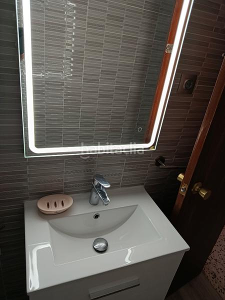 Foto 6c5ab013-f757-4acb-afb9-acf4bf006f79. Lloguer pis amb calefacció aparcament piscina a Roda de Barà