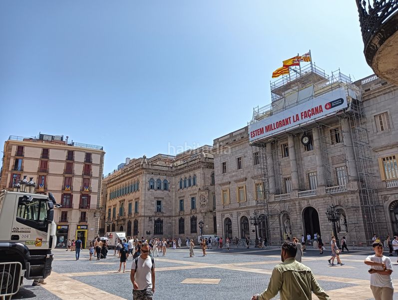 Foto bf3f6c3d-47ec-4926-ba24-358e3fe8b11a. Local comercial a Gòtic Barcelona