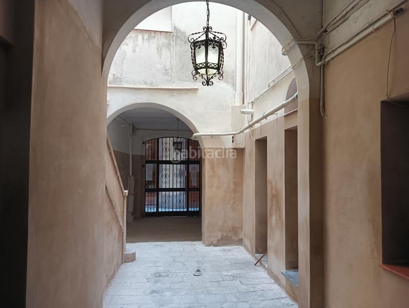 Foto 46c10701-dbf7-4d8f-9b1e-b0f1e31c1f62. Local commercial dans Gòtic Barcelona