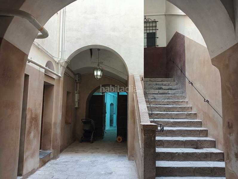 Foto bb6eacf2-a4e4-4e19-a1d5-224ee00addbc. Local commercial dans Gòtic Barcelona