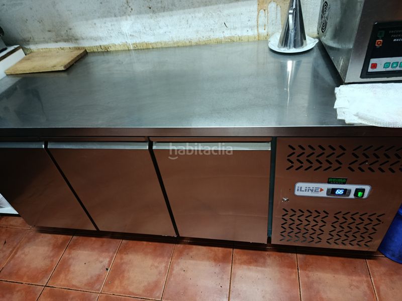 Foto 8144a595-e4eb-423c-9339-ff449844993b. Traspàs local comercial amb calefacció a Calafell platja Calafell