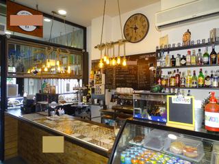 Traspàs Local Comercial a Dreta de l´Eixample. Oportunidad traspaso en les corts.