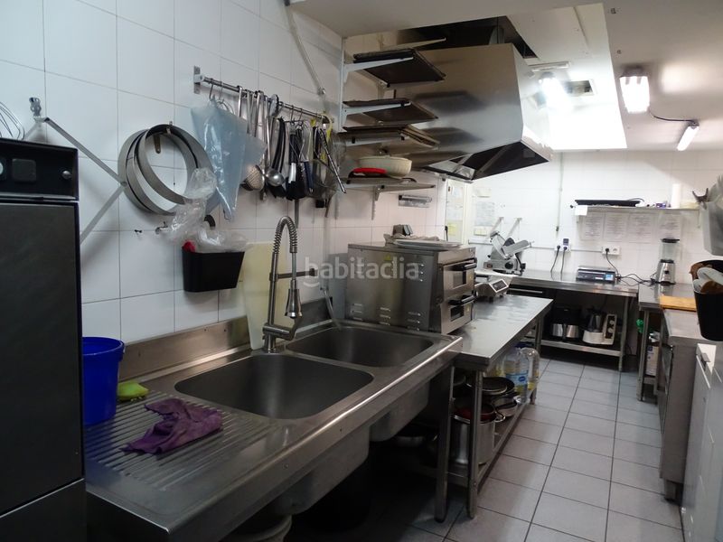 Foto e2babb59-9fe5-45cb-a47b-85b17e01dfbc. Traspàs local comercial amb calefacció a Dreta de l´Eixample Barcelona