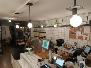 Trasp�s Local Comercial a Sant Antoni. Negocio de espacialidad con obrador y terraza en traspaso  en sa