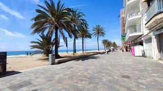 Geschäftsraum in Calafell Platja. Gran oportunidad para hacer tu negocio + vivienda a 100m del mar