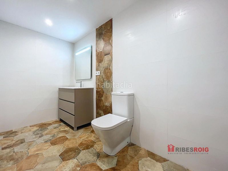 Foto 42b7bf2d-3ec3-4293-9566-747074188254. Rent semi detached house with heating parking in Centre Sant Pere de Ribes
