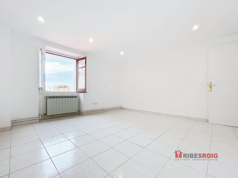 Foto 4e9702d7-58a6-4e79-9109-570123328ff8. Rent semi detached house with heating parking in Centre Sant Pere de Ribes