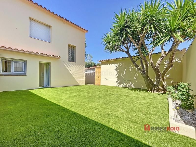 Foto 462474b2-cbb2-4ba4-bfc8-519e83463fa2. Casa amb calefacció aparcament a Centre Sant Pere de Ribes