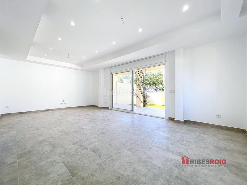 Foto a0c1a9a6-4857-45bd-a38c-7c8e5dfafd55. Casa amb calefacció aparcament a Centre Sant Pere de Ribes