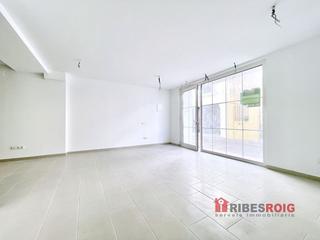 Lloguer Local Comercial  Ajuntament. Local reformado en pleno centro de sant pere de ribes
