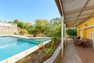 Xalet a Mas dEn Serra - Els Cards. Chalet independiente con piscina en sant pere de ribes