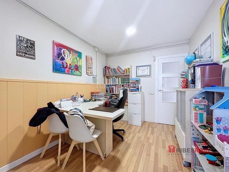 Foto 8a465fcf-6dc8-442a-9ad8-f33e0251d528. Casa adossada amb calefacció a Centre Sant Pere de Ribes