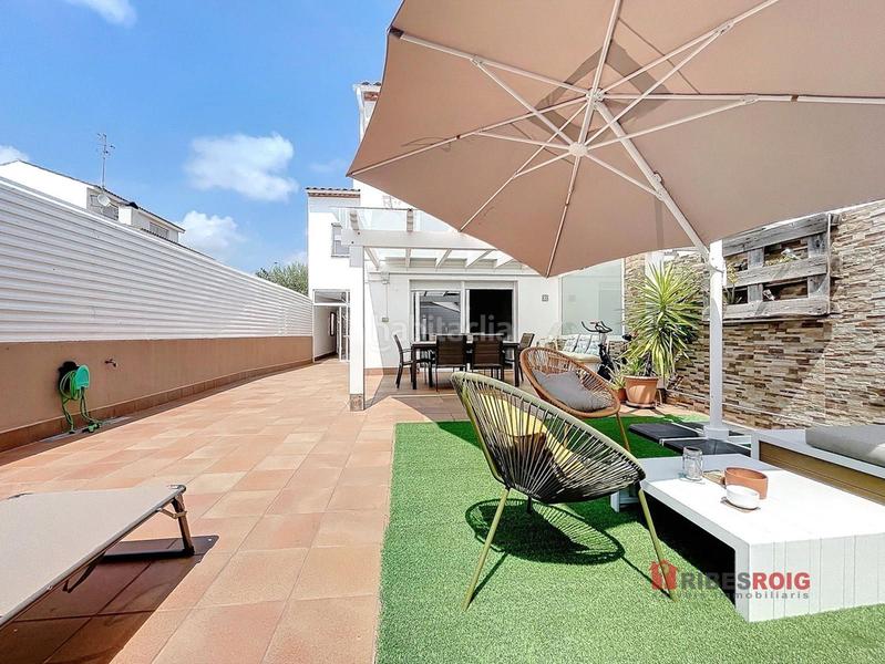 Foto cb409b81-6390-478c-922a-804c0a30d5f7. Casa adossada amb calefacció a Centre Sant Pere de Ribes