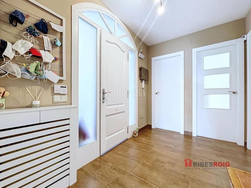 Foto e6594fe8-095a-4b4b-8ebe-0f24c19e4575. Casa adossada amb calefacció a Centre Sant Pere de Ribes