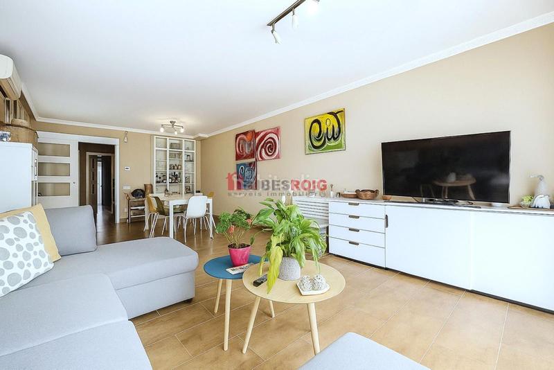 Foto efd3b167-1847-4d43-b1b5-6094cc95bbb1. Casa adossada amb calefacció a Centre Sant Pere de Ribes