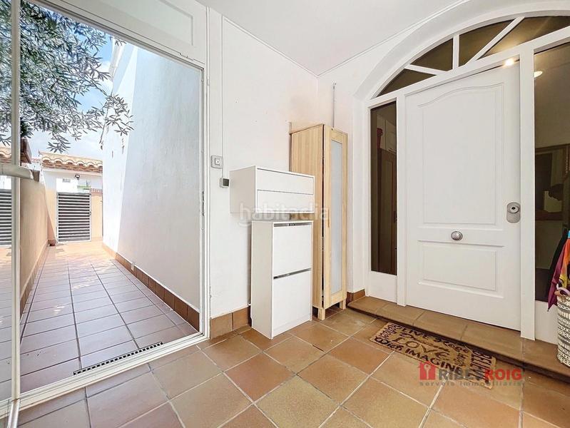 Foto f91e3230-01a6-4adf-a25a-8a951572fc84. Casa adossada amb calefacció a Centre Sant Pere de Ribes