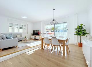 Haus  Circumval lacio. Casa de 3 habitaciones en magnifica zona de ribes