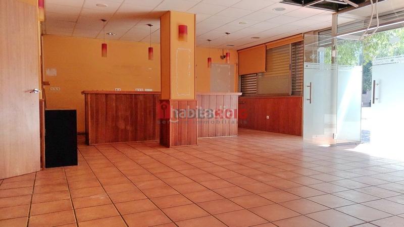 Foto 0d023a5b-a6b2-44cc-9b41-8757466cf998. Local comercial en Centre Sant Pere de Ribes