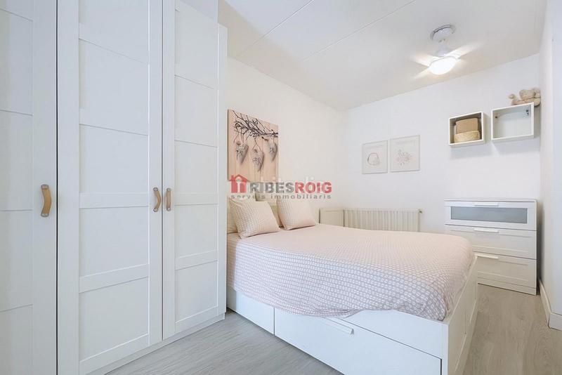 Foto 3748c697-44f5-40ef-9bd4-5fc2ef4b7e7f. Piso  reformado en el centro en Centre Sant Pere de Ribes