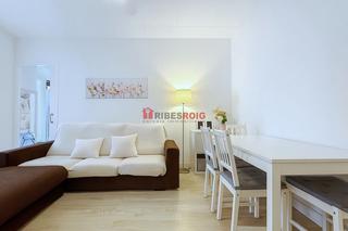 Appartement  Ajuntament. Piso reformado en el centro de sant pere de ribes