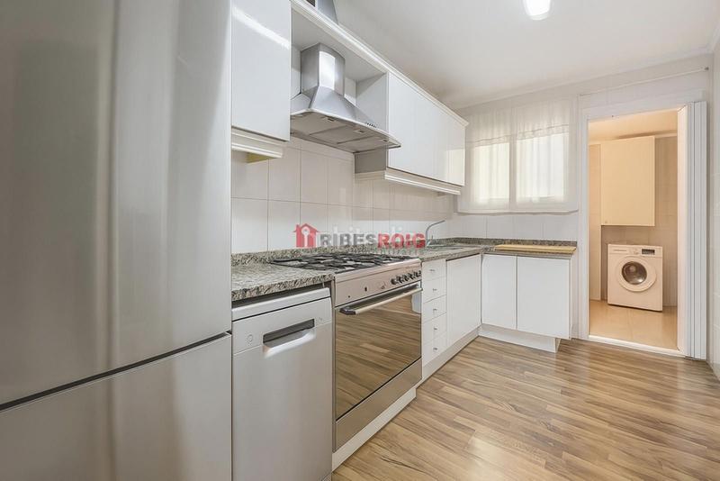Foto 9b48281d-0b57-4fa9-a18e-fef092cc35cb. Appartamento con riscaldamento in Centre Sant Pere de Ribes