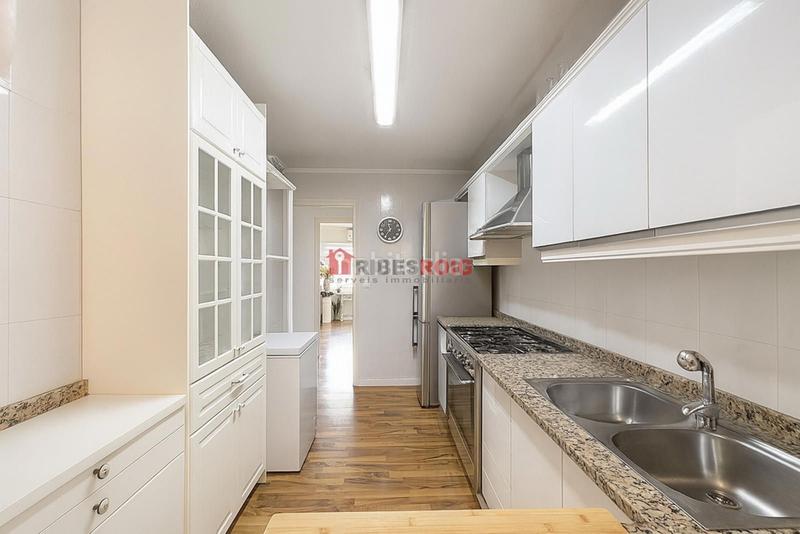 Foto ad44e81e-1593-4fbe-971c-6b673281813a. Appartamento con riscaldamento in Centre Sant Pere de Ribes