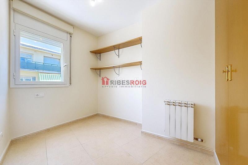 Foto c923ab5f-80c2-4785-8849-ac19c5385148. Piso  de 3 habitaciones con terraza en Centre Sant Pere de Ribes