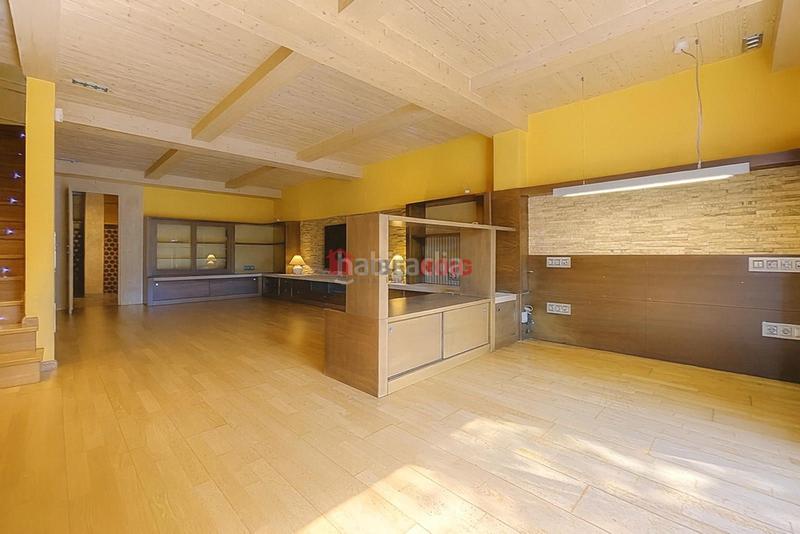 Foto 82648542-d8e8-46b4-a706-664fe27211cb. Casa a schiera con riscaldamento parcheggio in Centre Sant Pere de Ribes