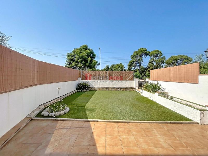 Foto 33013156-5410-44d4-b793-c6516552fbac. Maison avec chauffage parking dans Centre Sant Pere de Ribes