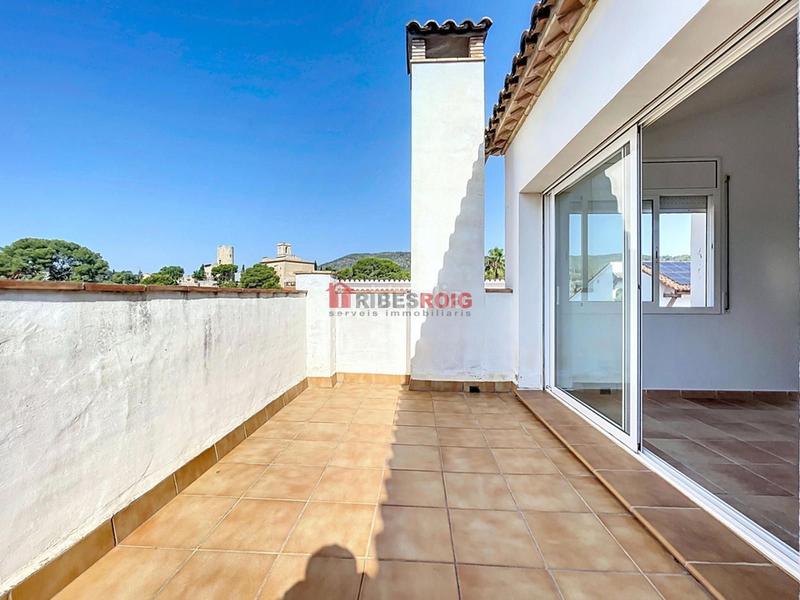 Foto 51184460-6b16-43a9-b7ee-fb9327d3fed2. Maison avec chauffage parking dans Centre Sant Pere de Ribes