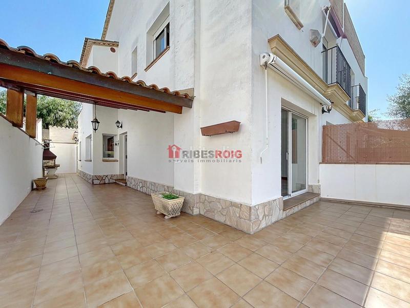 Foto c12db1b4-e27d-43e7-b86d-bed7a00e3ab3. Maison avec chauffage parking dans Centre Sant Pere de Ribes