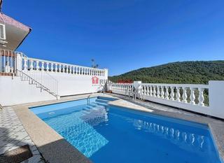 Xalet  Verge de (mas mila). Casa aislada de 5 habitaciones en mas mila