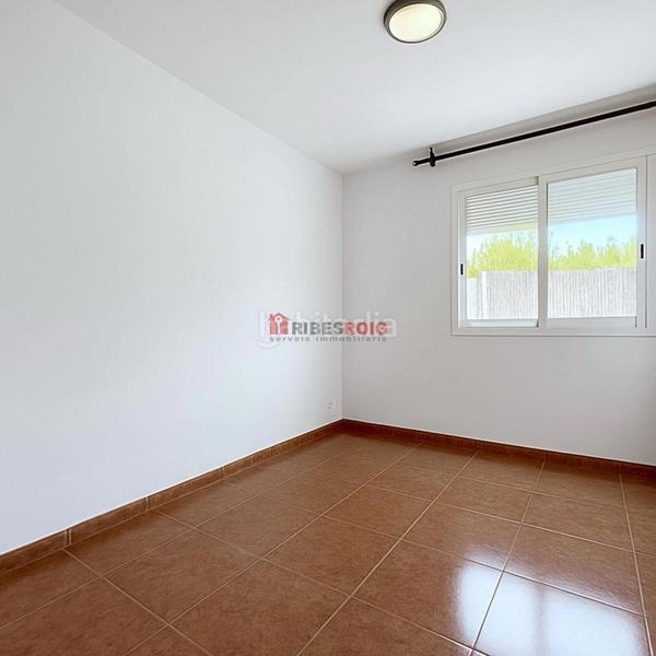 Foto d1cbd84d-6efd-4da0-b956-81b63a78d4b1. Reihenhaus mit heizung parking pool in Centre Sant Pere de Ribes