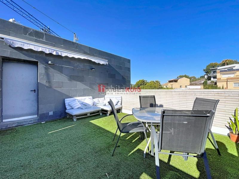 Foto 7a401d40-2b02-4de0-9ee2-f0fbdf1bb163. Dachwohnung mit heizung parking in Vallpineda - Rocamar Sant Pere de Ribes