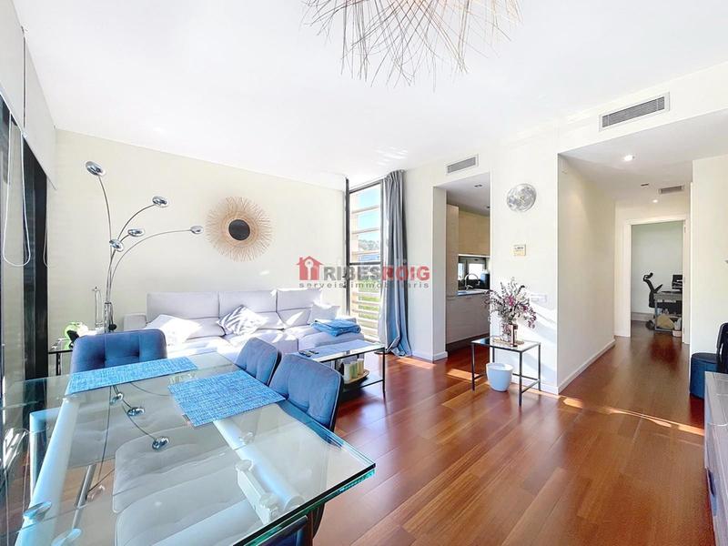 Foto bd115f1d-2db4-48a0-93e2-0c6352962b44. Dachwohnung mit heizung parking in Vallpineda - Rocamar Sant Pere de Ribes